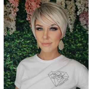 Chelsey smith cosmetics Kelly wig